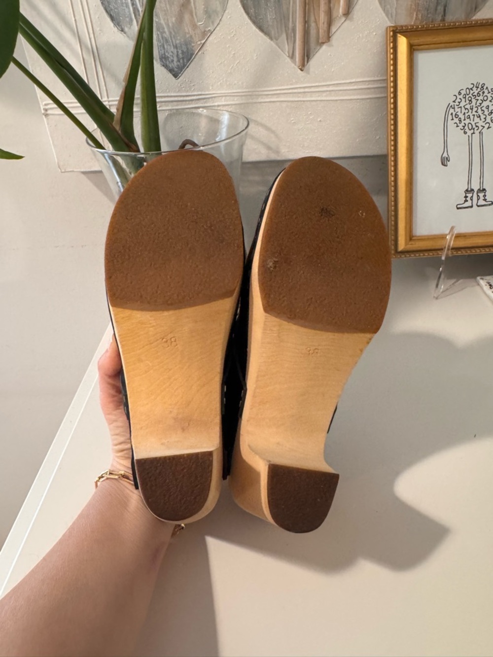 Swedish HASBEENS Black Leather Mule Clogs - wooden Heal Timeless chic ER38/US7.5 - Picture 12 of 16